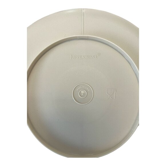 Vintage Tupperware Divided Serving Tray – Clear Plastic 4-Section Appetizer Dish - Picture 4 of 4